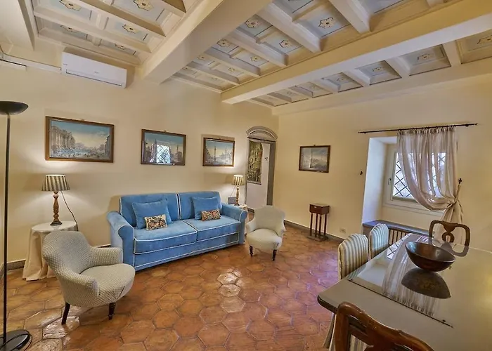 Campo De Fiori Elegant Apartment