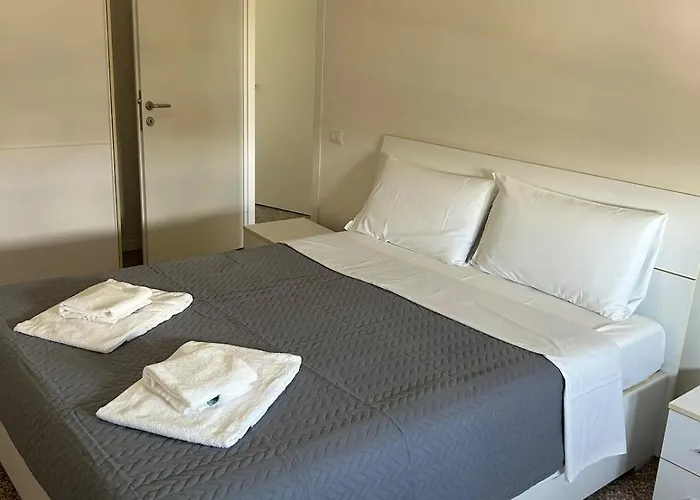 Elle Pyramid Apartment 1