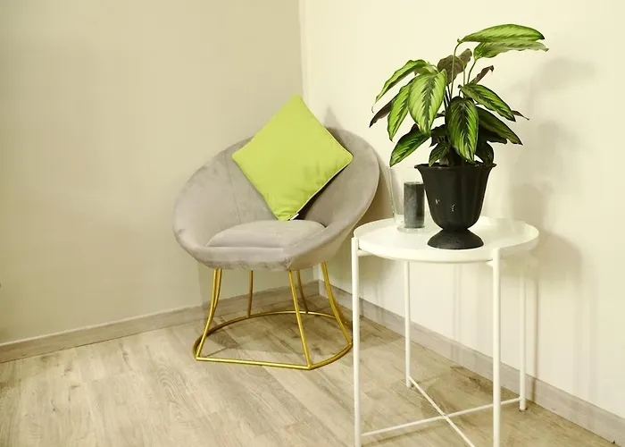 Torlonia Design Apartment Court