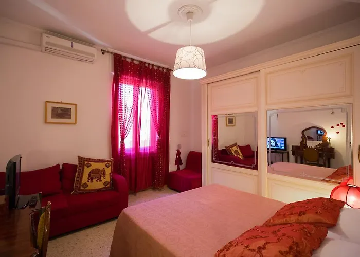 Romantic Ciclamini House