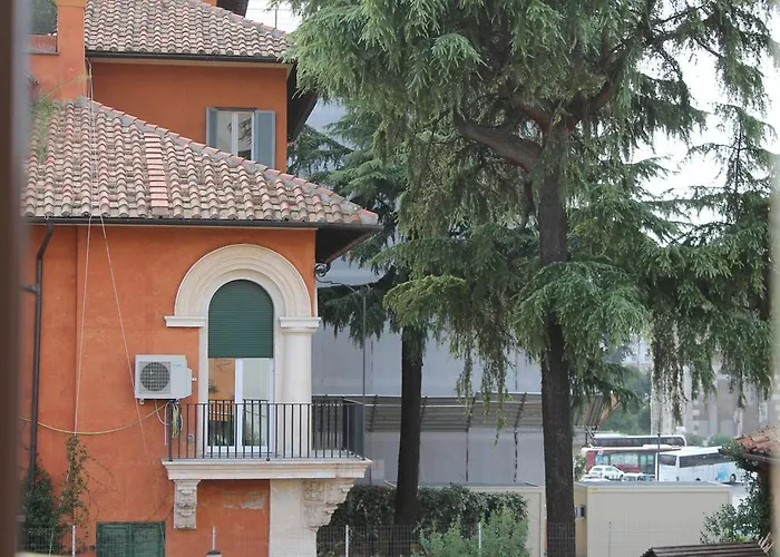 Domus Al Palatino