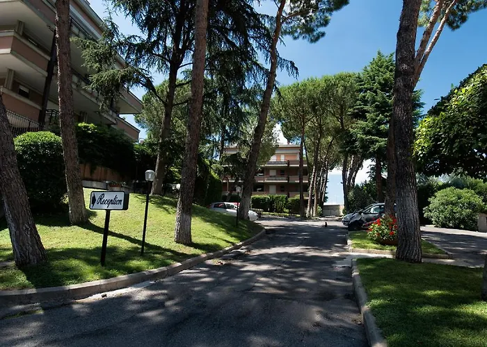 Park Hotel Blanc Et Noir