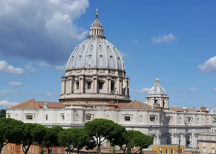 Pope'S Bridge