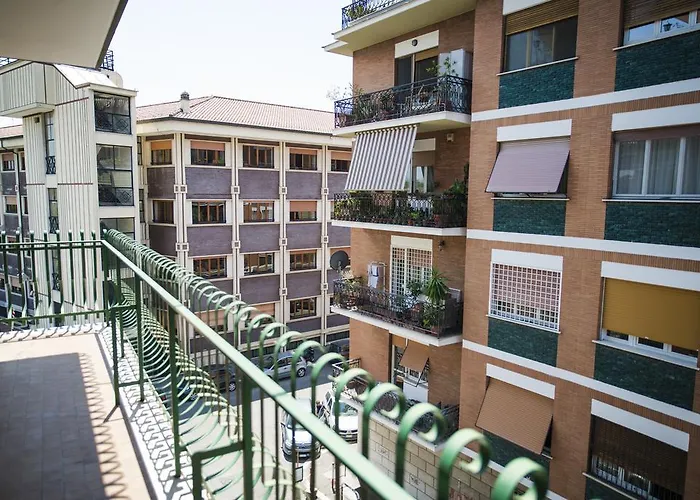Plumbird Boutique & Apartment