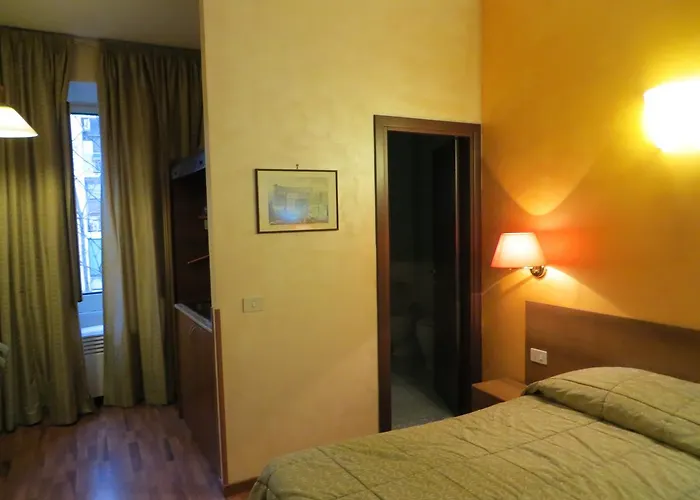 Re Di Roma Rooms