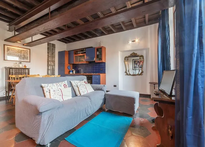 Guesthost - Colosseo & San Clemente Cozy Flat