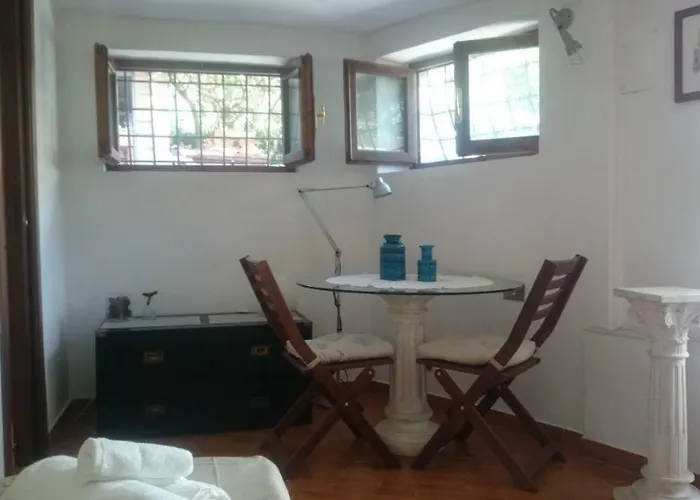 Romantic Country Home - Parco Di Veio