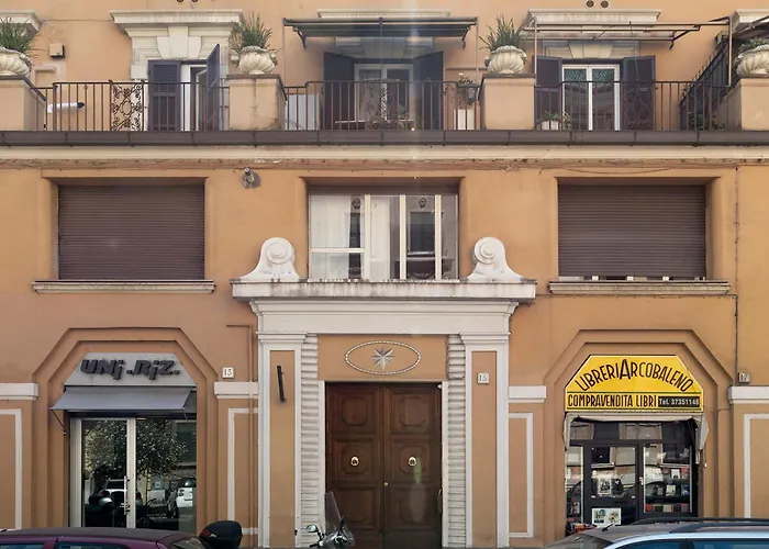 Guest Roma House