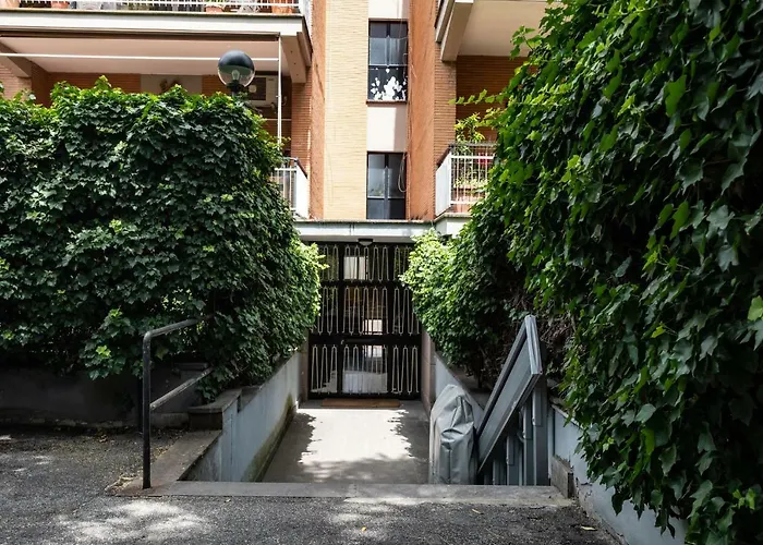 Vatican Quiet Apartment With Garden & Parking