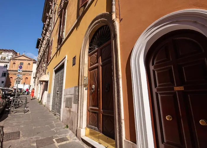 Capo Le Case Home 9