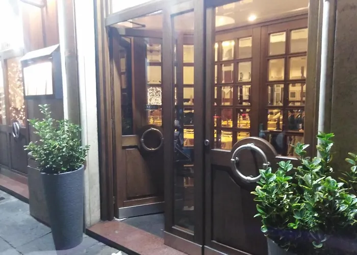 Gloria Apartment