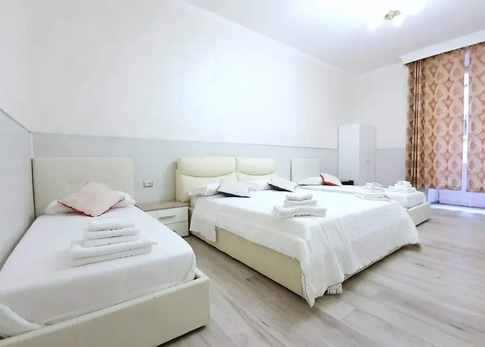 Oscar Suite Home