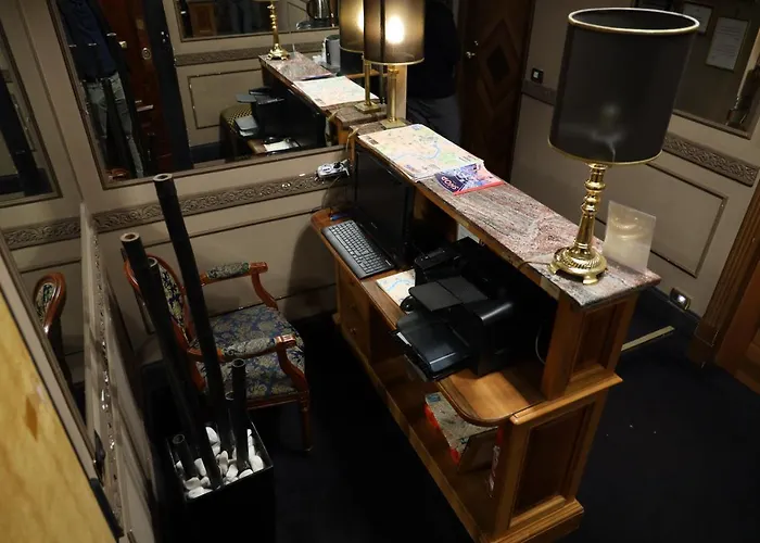 Hotel Catone