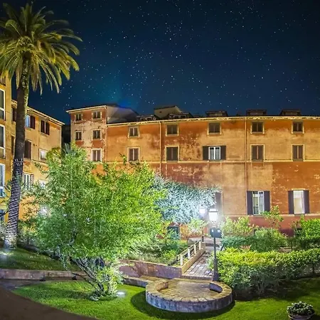 Vivi Trevi Luxury Suites