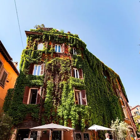 Happy Hours Trastevere Apartment