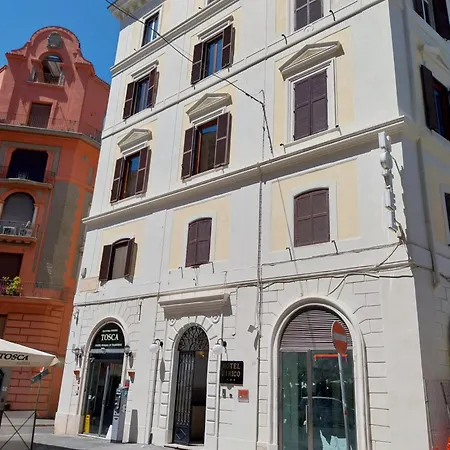 Hotel Lirico