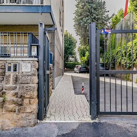 Luxury Apartment Front Of Cavalieri Hilton Hotel