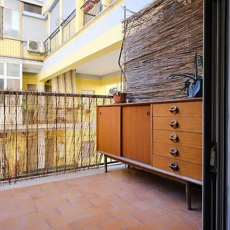 Tuscolana Blu Apartment - Grazioso Monolocale