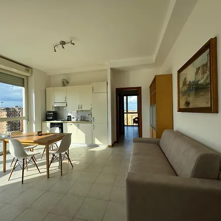 Bright Apt Near Porta Maggiore