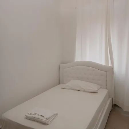 Grand Nomentana Roma Apartment