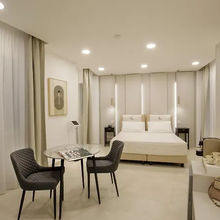 Cosmo Vatican Rooms