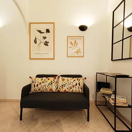 Lavinia Vatican Home