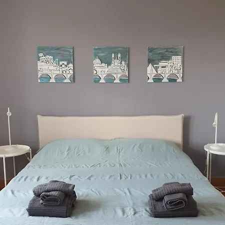 Room125