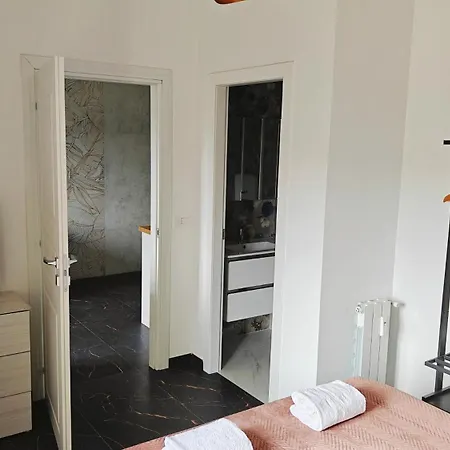 Lifei House Apartment