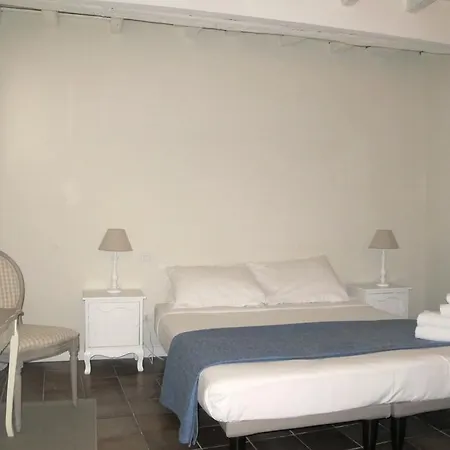 La Maison D'Art Suite Pantheon