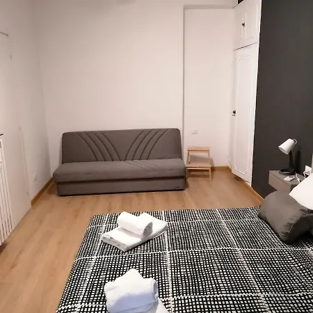 Chroma Italy - Doctor House Apartment