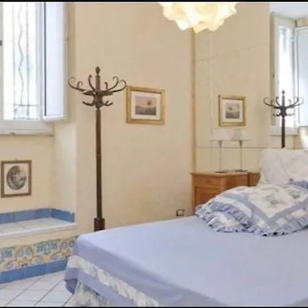 Charming House Near Hotel Parco Dei Principi