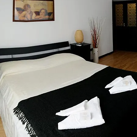 L'Arco Del Colosseo B&B