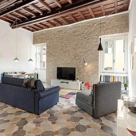 Sleek Flat 4 Guests 450Mt From The Colosseum