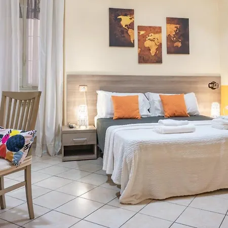 Domenichino Guesthouse
