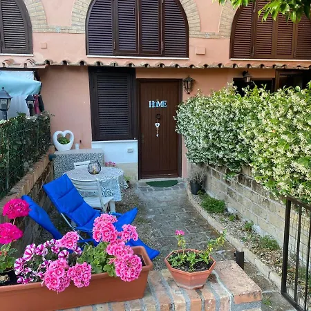 Borghetto San Pio V Apartment