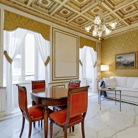 Elegant Apartment Nearby Trevi Fountain