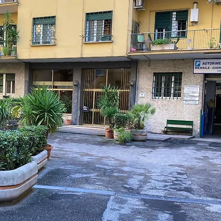Al Civico 32 Hotel