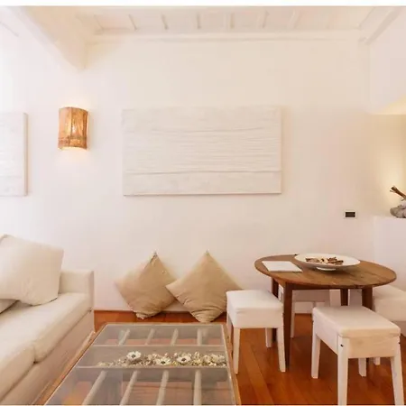 Apartament Piazza Navona Luxury 6 People