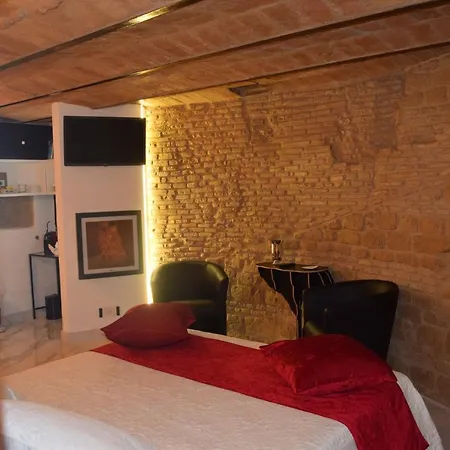 Colosseum Archeoloft In Historic Center Of Rome Apartment