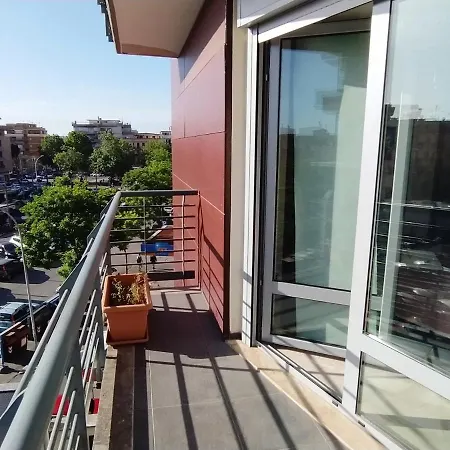 Appartamento Vicino Metro C - Mirti