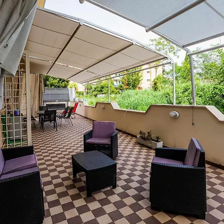 Ferienwohnung Roma Idi Gemelli - The Teddy Bear Rock House