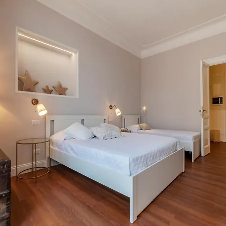 Piazza Nievo A Trastevere! Apt Con Balcone