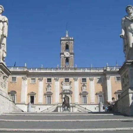 Foro Romano Luxury 2 Apartment