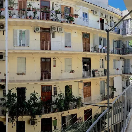Vantaggio Apartment