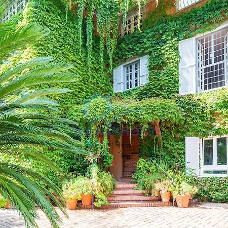 A Green Gate To Rome