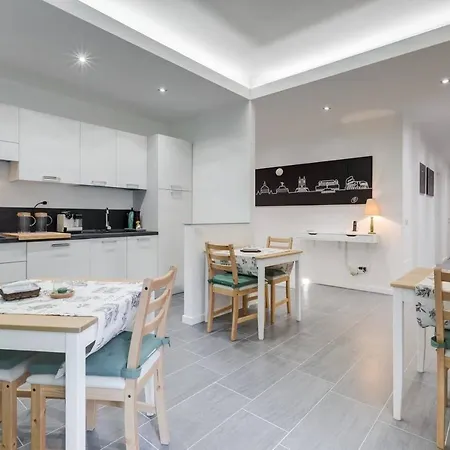 Av Domus Vatican St.Peter B&B