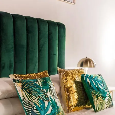 Hotel Bernini Collection