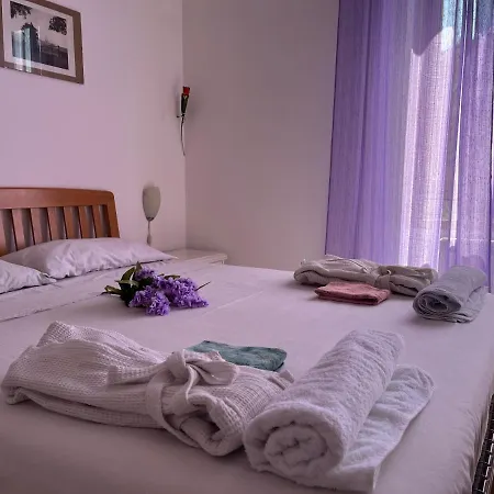 Peaceful Family Apartment, Near Metro