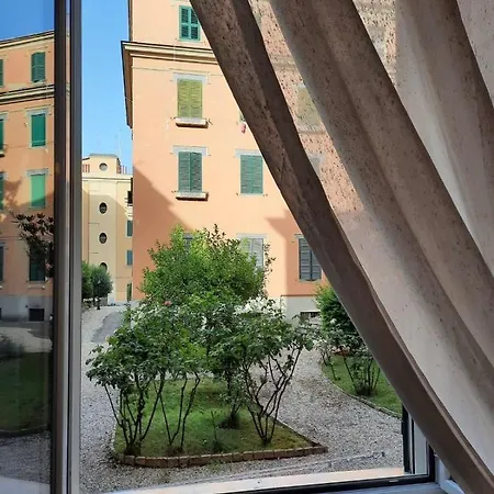 A Sardinian In Rome Apartment