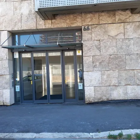 Rome 66 Apartments